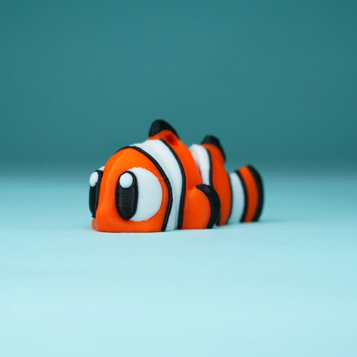 3D Printed Articulated Clownfish Toy – Flexible Fidget Desk Decor | Cute Ocean Animal Collectible